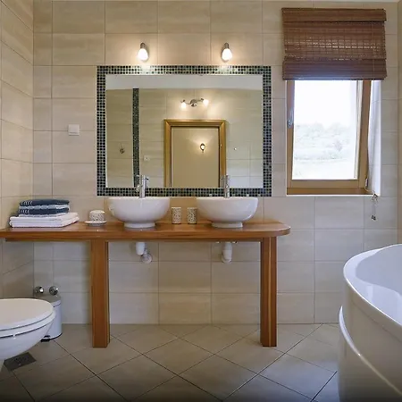 Villa 317