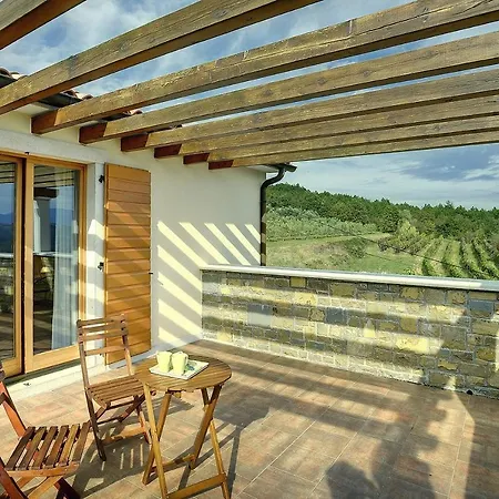 Villa 317 *